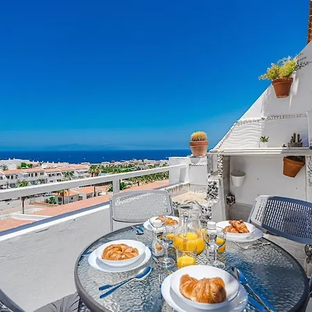 With Amazing View By Altamarhomes Costa Adeje (Tenerife)