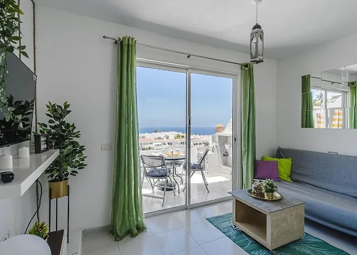 Appartamento With Amazing View By Altamarhomes *